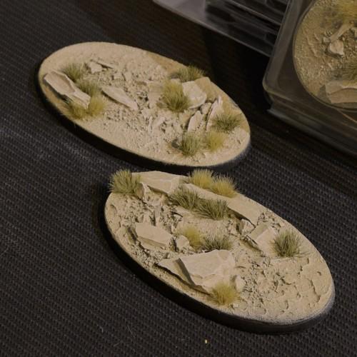 37/76/e7/Gamers_Grass_90mm_Arid_Steppe_Bases_oval_GGB_ASO90